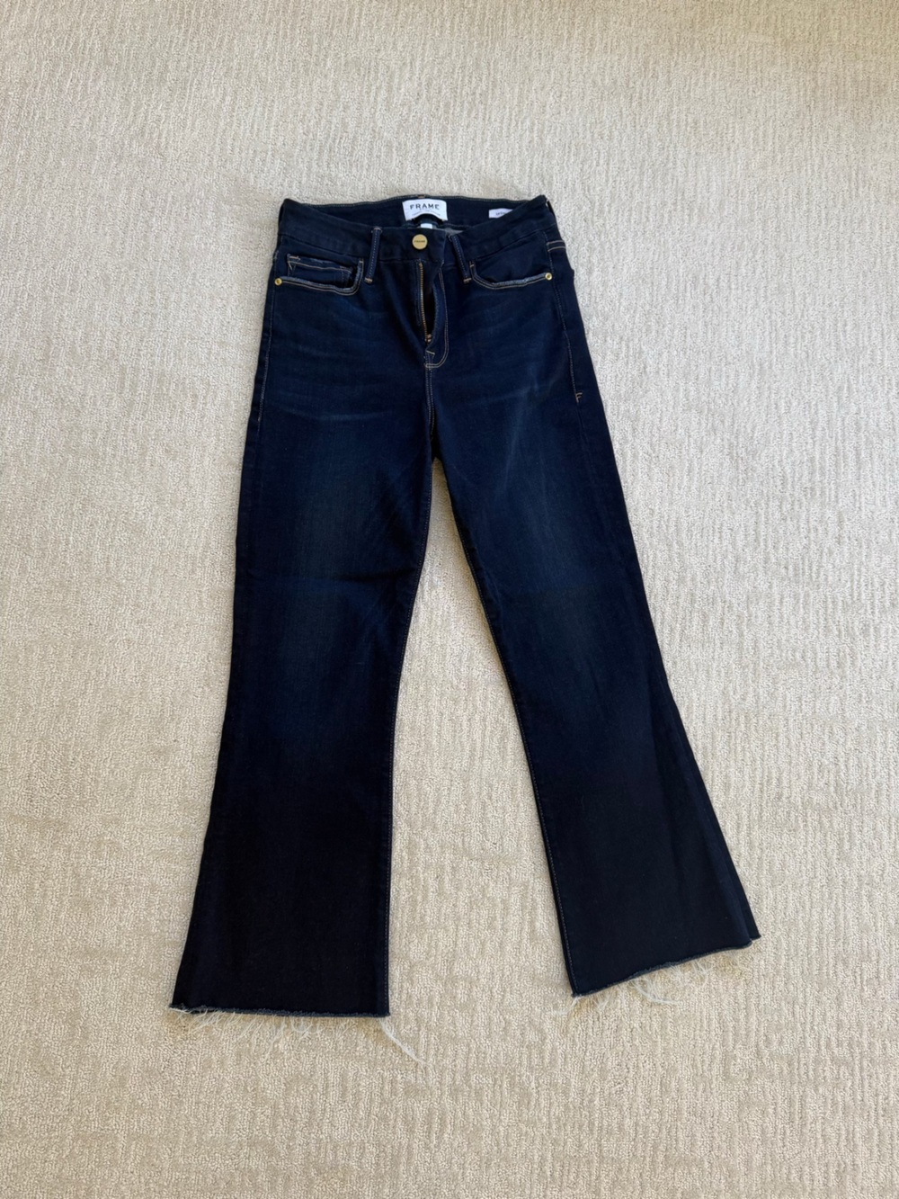 Frame Le Crop Mini Boot Jeans